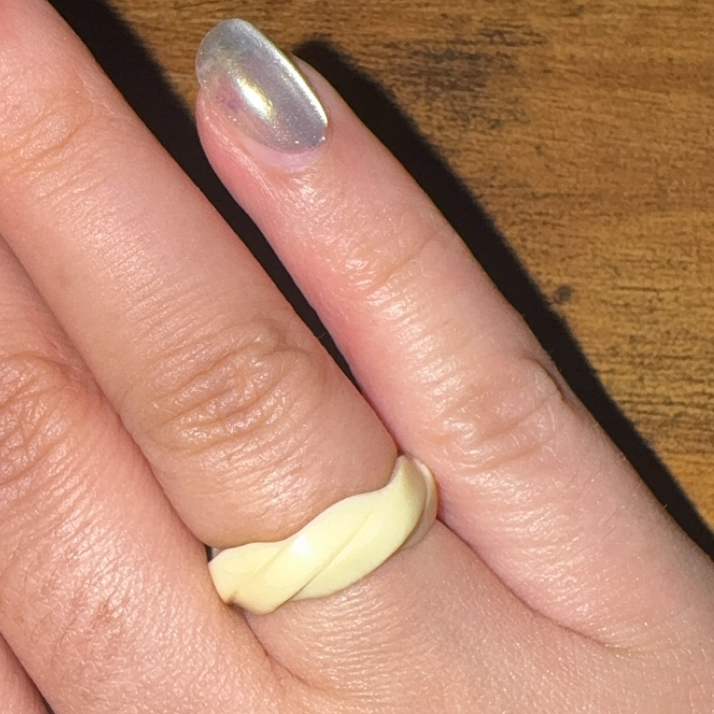 Vintage Bone Twist Ring